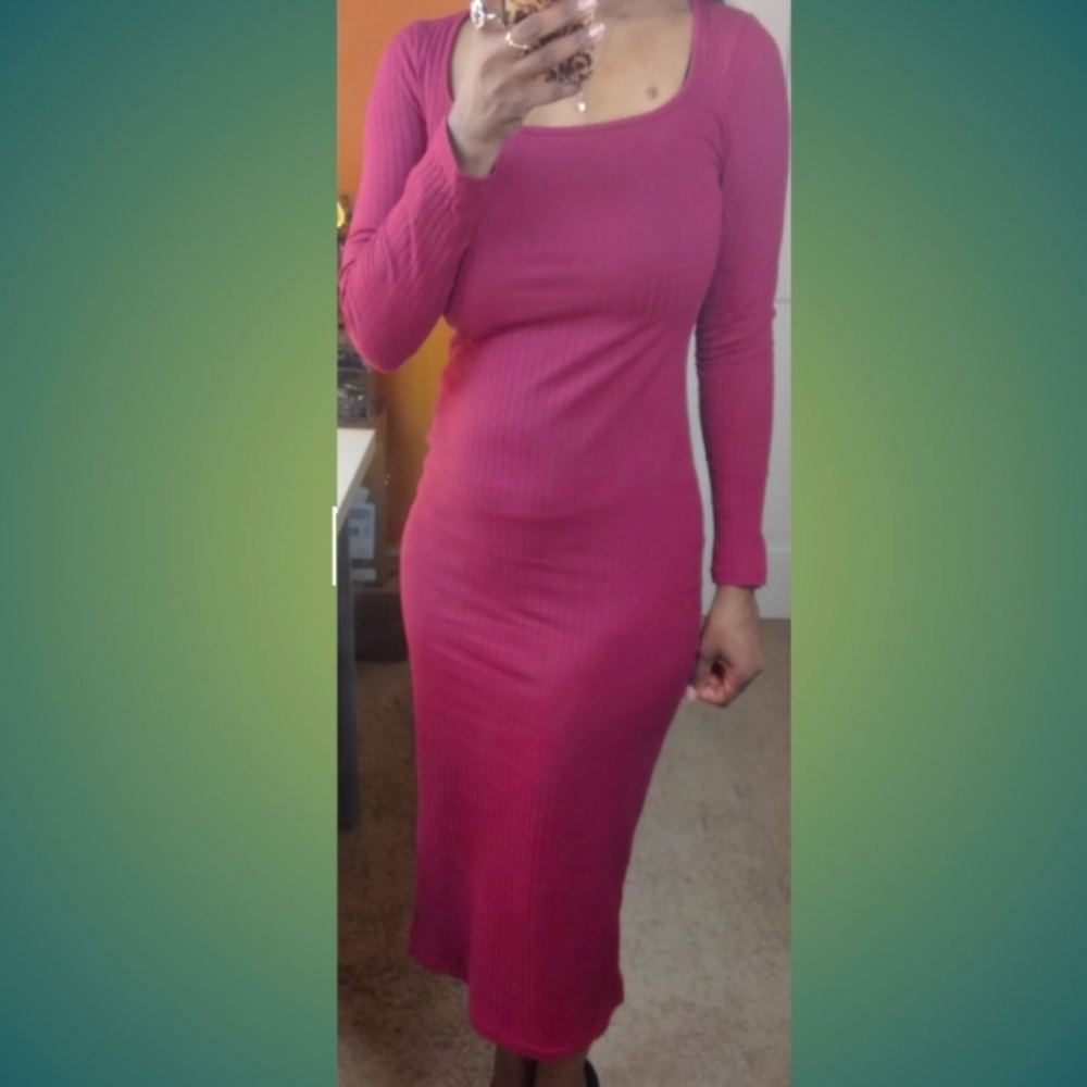 LDS Ribbed Midi Dress - Picture 2 of 4
